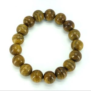 Agarwood beads bracelet.